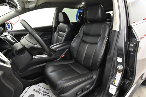 Used 2023 Nissan Murano SV image 11
