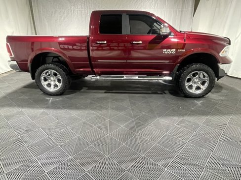 Used 2017 RAM 1500 Laramie image 4