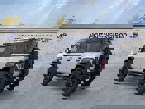 New 2025 Ford Bronco Raptor image 4