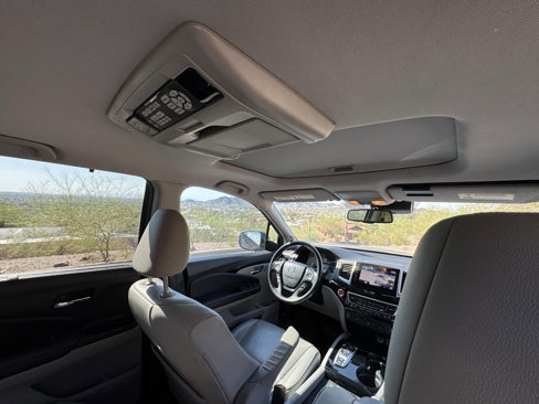 Used 2017 Honda Pilot Touring image 11