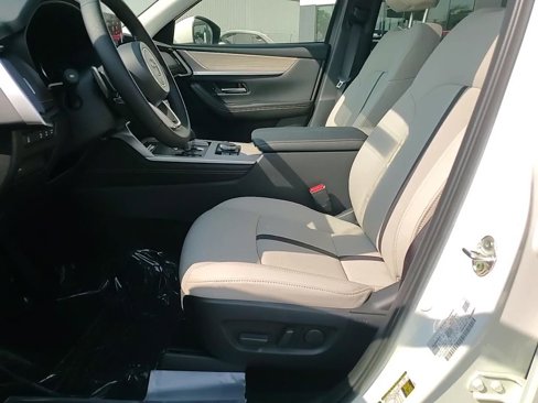 New 2025 MAZDA CX-90 3.3 Turbo w/ Preferred Package image 15