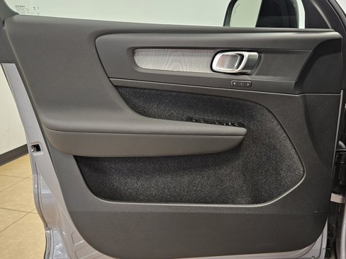 New 2026 Volvo XC40 B5 Plus w/ Protection Package Premier image 13