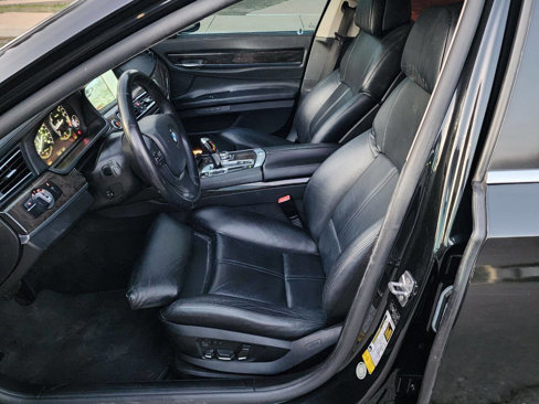 Used 2012 BMW 750Li image 29