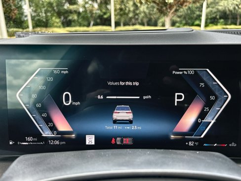 New 2026 BMW X7 xDrive40i w/ Premium Package image 19