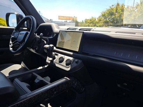 New 2025 Land Rover Defender 110 image 12