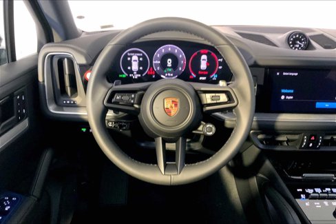 New 2025 Porsche Cayenne S image 15