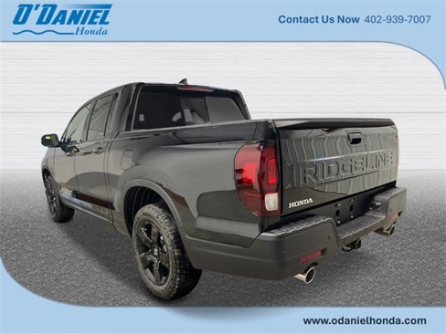 New 2026 Honda Ridgeline Black Edition image 3