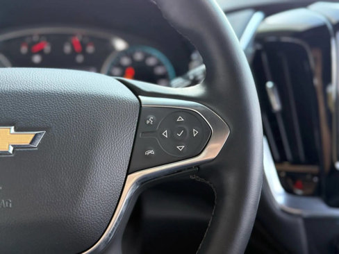 Used 2023 Chevrolet Traverse LT w/ LT Premium Package image 12