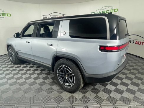Used 2025 Rivian R1S Adventure image 4