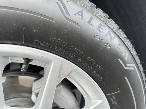 Certified 2023 Chevrolet Equinox LS w/ LS Convenience Package image 18