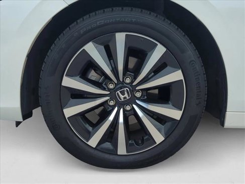 Used 2024 Honda Civic EX-L image 21