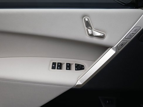 New 2026 BMW iX xDrive45 image 11