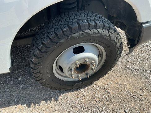 Used 2019 Ford F350 XL w/ Power Equipment Group image 12