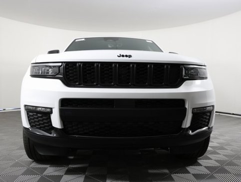 New 2025 Jeep Grand Cherokee L Limited image 2