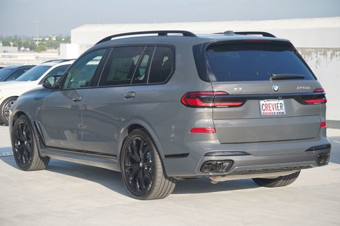 New 2026 BMW X7 M60i image 7