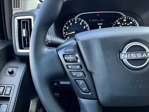 Certified 2025 Nissan Frontier SV image 22