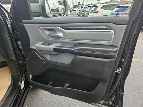 Used 2022 RAM 1500 Big Horn image 9