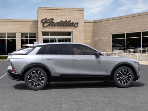 New 2025 Cadillac Lyriq Sport image 5