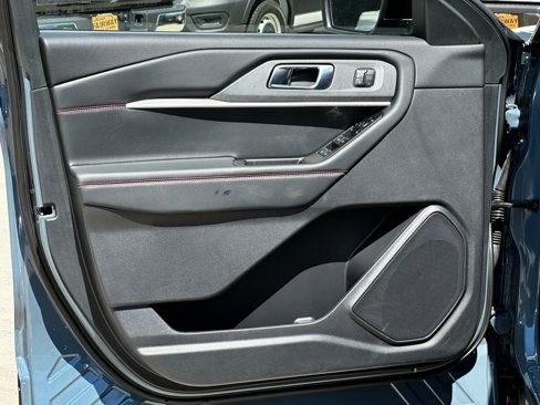 New 2025 Ford Explorer ST-Line w/ Premium Package image 16