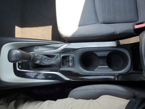 Used 2020 Toyota Corolla SE image 29