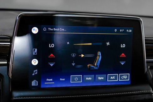 Used 2022 Chevrolet Suburban Premier image 36