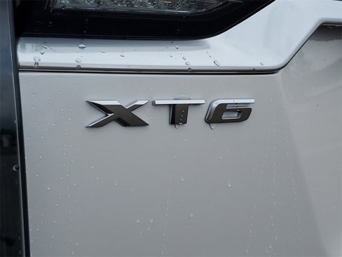 New 2025 Cadillac XT6 Sport w/ Technology Package image 32