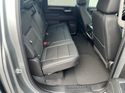Used 2025 GMC Sierra 3500 Denali w/ Denali Reserve Package image 31