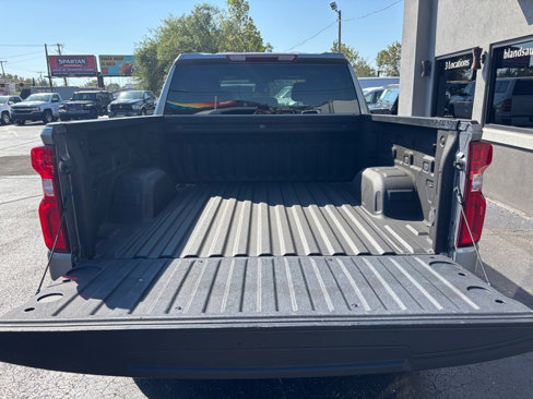 Used 2023 Chevrolet Silverado 1500 RST w/ Z71 Off-Road Package image 4