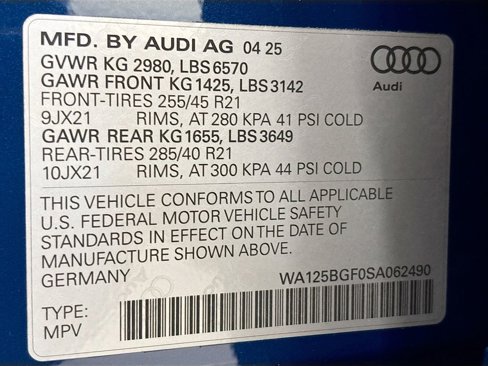 New 2025 Audi SQ6 e-tron Premium Plus image 24