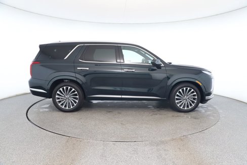 Used 2025 Hyundai Palisade Calligraphy image 6