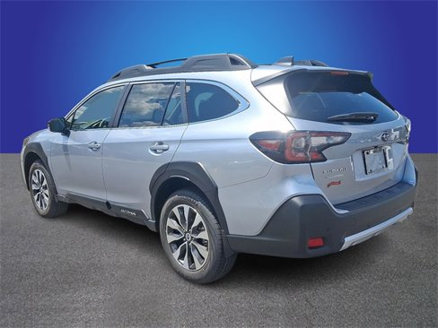 New 2025 Subaru Outback Limited XT image 4