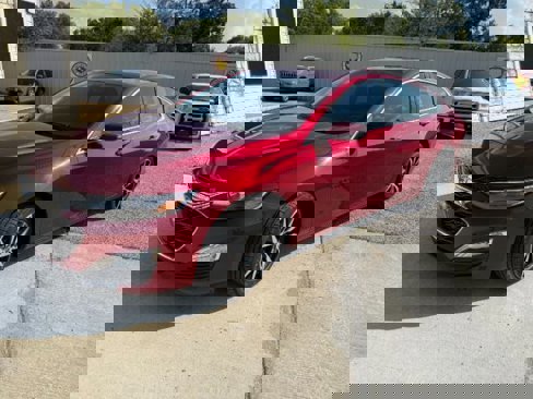 Used 2021 Chevrolet Malibu RS image 1