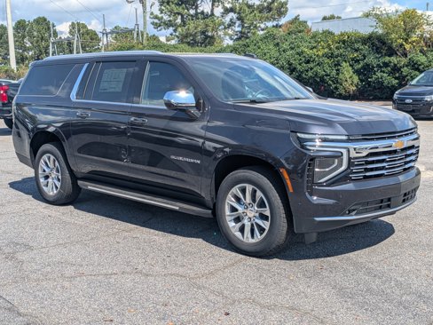 New 2026 Chevrolet Suburban LT w/ Comfort Package image 2