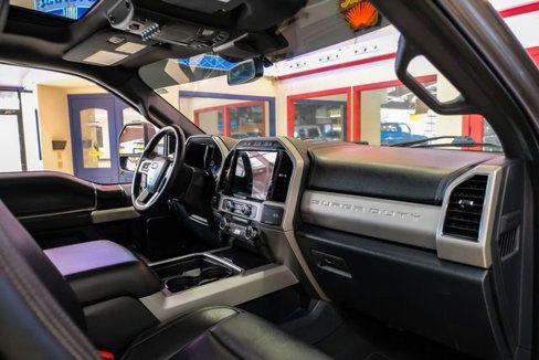 Used 2022 Ford F250 Lariat w/ Lariat Ultimate Package image 14