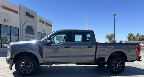 New 2026 Ford F250 4x4 Crew Cab Super Duty image 2