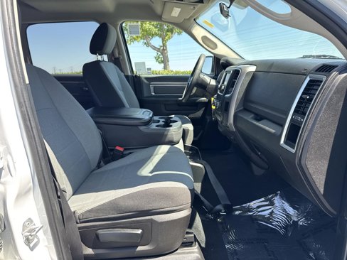 Used 2022 RAM 1500 Classic SLT image 37