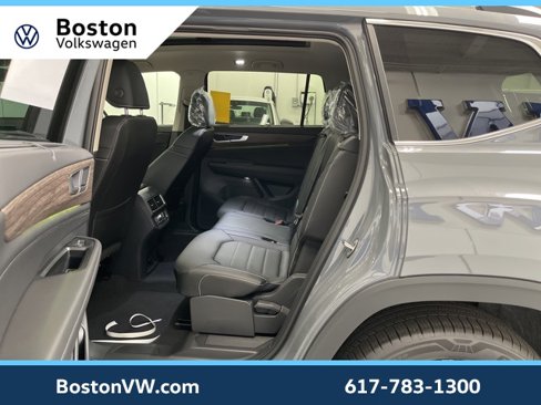 New 2025 Volkswagen Atlas SEL image 27