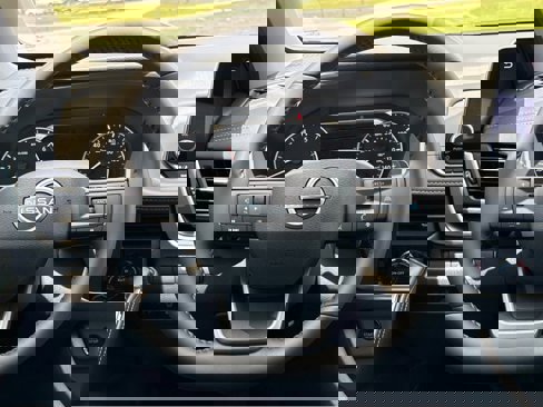 New 2026 Nissan Rogue SV image 15