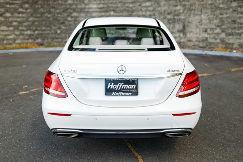 Used 2017 Mercedes-Benz E 300 4MATIC image 7