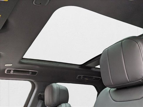 New 2025 Land Rover Range Rover Sport Dynamic SE image 15