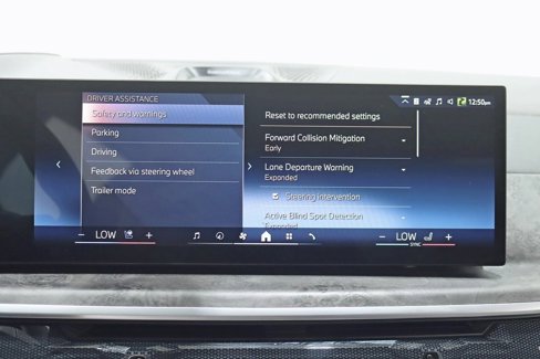 Used 2024 BMW X7 xDrive40i w/ Executive Package image 23