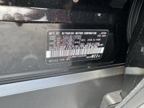 New 2025 Mitsubishi Outlander AWD image 38