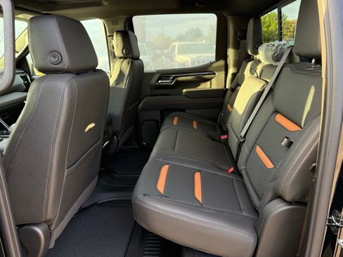 New 2026 GMC Sierra 1500 AT4 w/ AT4 Premium Package image 21
