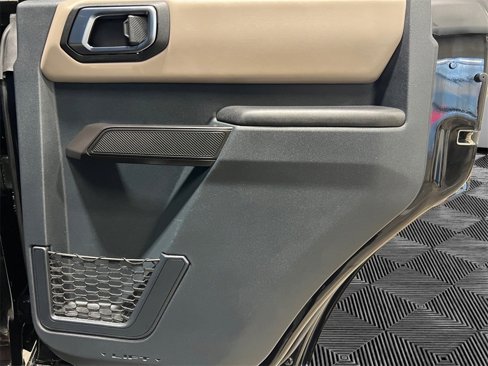 Used 2024 Ford Bronco Wildtrak image 16