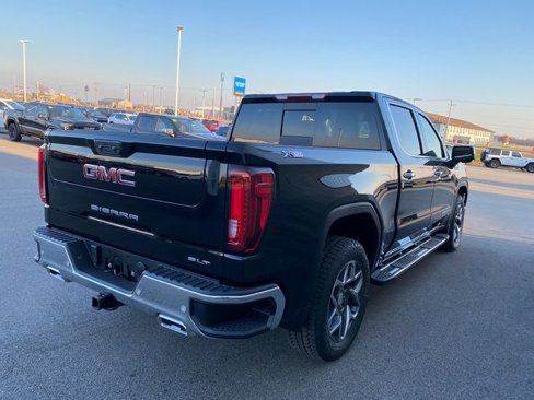 New 2025 GMC Sierra 1500 SLT w/ SLT Premium Plus Package image 5