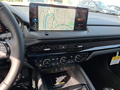 New 2025 Honda Accord Touring image 8