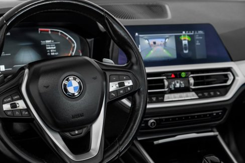Used 2023 BMW 430i xDrive Convertible w/ Convenience Package image 15