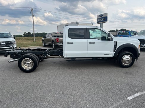 New 2026 Ford F550 4x4 Crew Cab Super Duty image 4