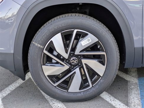 New 2025 Volkswagen Atlas SEL image 40