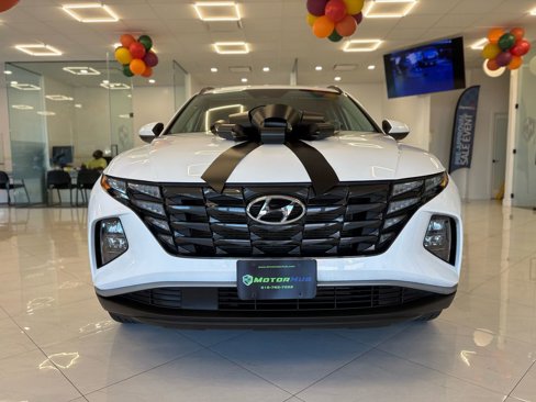 Used 2024 Hyundai Tucson SEL image 2